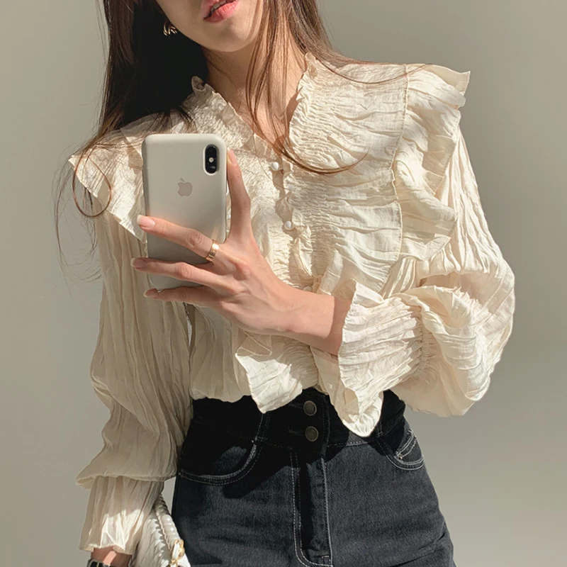 

Chic Autumn Gentle Thin V Neck Small Breasted Crease Feeling Ruffled Edge Stitching Trumpet Sleeve Shirt Top Korea