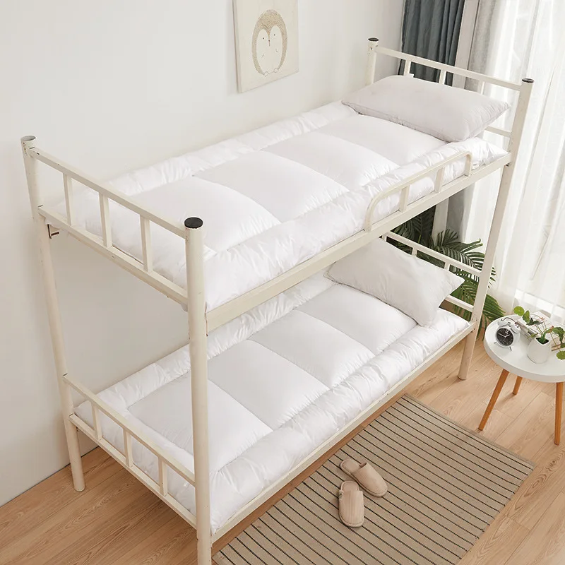 Bed Mattress On Floor Comfortable Soft Single And Double Person Folding Mattress Good Ventilation Silen Bed Cushion 150x200
Bed Mattress On Floor Comfortable Soft Single And Double Person Folding Mattress Good Ventilation Silen Bed Cushion 150x200