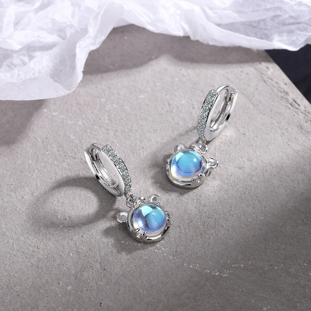 New Trendy Coloured Glaze Small Circle Hoops Cute Bear Hanging Earrings for Women Gold Silver Color Metal Moonstone Jewelry
New Trendy Coloured Glaze Small Circle Hoops Cute Bear Hanging Earrings for Women Gold Silver Color Metal Moonstone Jewelry