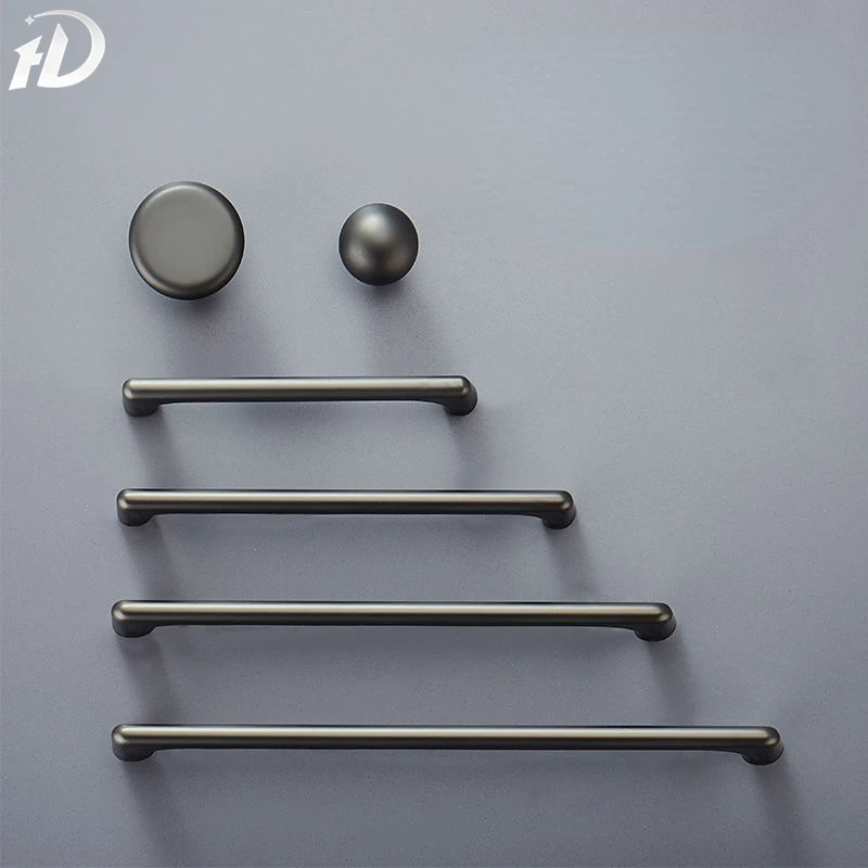 Silver Modern Minimalist Pulls Cupboard Pearl Gray Brass Cabinet Door Handles Zinc Alloy Drawer Knobs Kitchen Furniture Hardwar
Silver Modern Minimalist Pulls Cupboard Pearl Gray Brass Cabinet Door Handles Zinc Alloy Drawer Knobs Kitchen Furniture Hardwar
