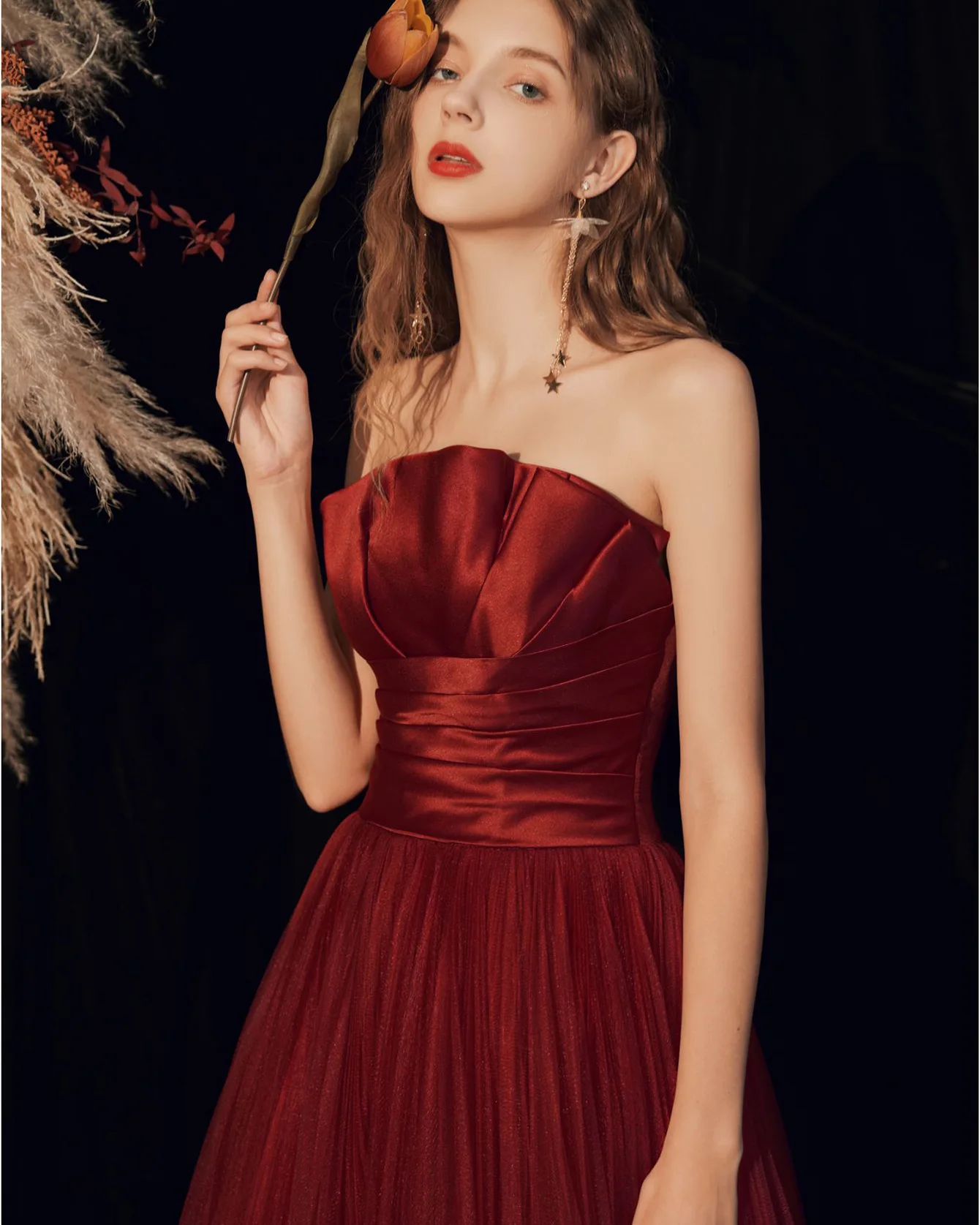 New Sexy Off Shoulder Party Dresses For Women Pleats Long Dress Women Elegant Luxury Belt Prom Dresses Mujer Vestidos De Festa
New Sexy Off Shoulder Party Dresses For Women Pleats Long Dress Women Elegant Luxury Belt Prom Dresses Mujer Vestidos De Festa