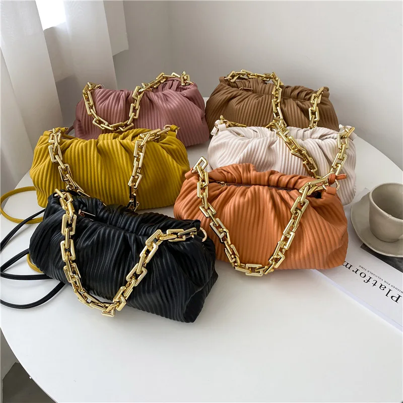 

Retro Folds Leather HandBag for Women Dumplings Shoulder Bag Fashion Cloud Crossbody Bag Female Designer Luxury Clutch Bag Purse