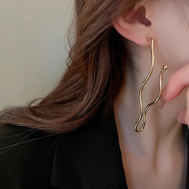 KAITIN Silver Needle Irregular Geometric Line Wave Metal Dangle Earring Personalized Teenager Earrings Party Gift for Girl
KAITIN Silver Needle Irregular Geometric Line Wave Metal Dangle Earring Personalized Teenager Earrings Party Gift for Girl