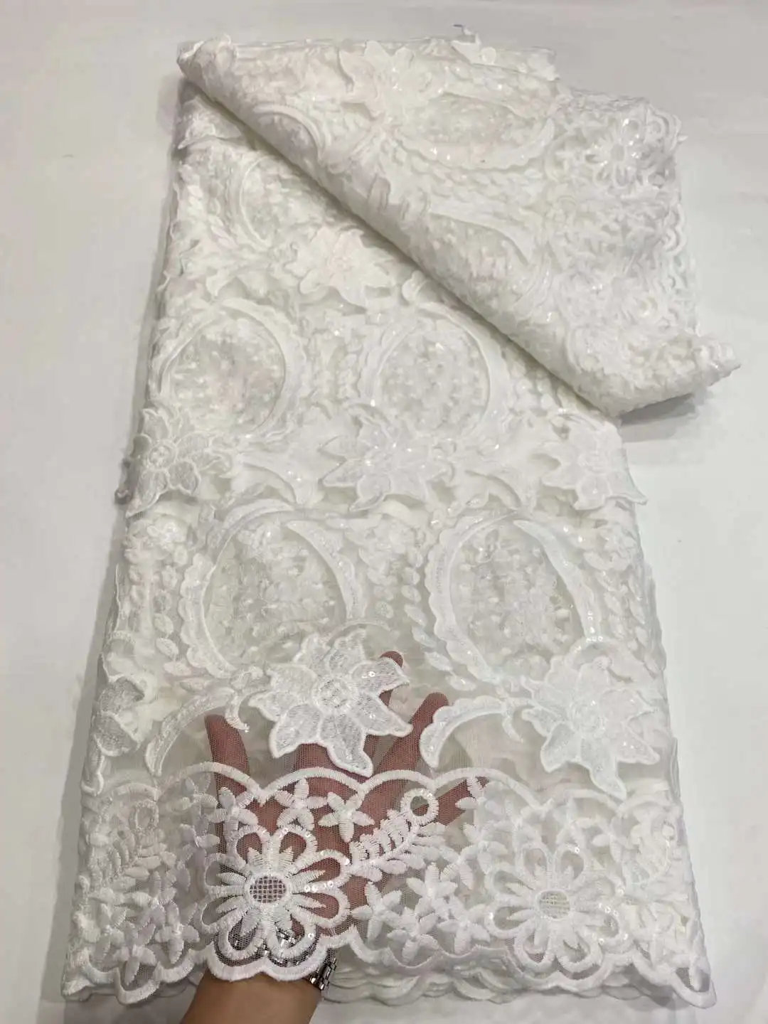 High Quality Embroidered French Tulle Lace Fabric 5 Yards Gray African Mesh Lace Fabric Nigerian Lace For Party Materials DPW1-9
High Quality Embroidered French Tulle Lace Fabric 5 Yards Gray African Mesh Lace Fabric Nigerian Lace For Party Materials DPW1-9