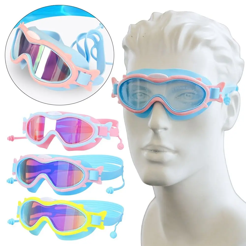 Kids Swimming Goggles Children Wide Vision Anti-Fog Anti-UV Snorkeling Diving Mask Ear Plugs Outdoor Water Sports Swim Glasses
Kids Swimming Goggles Children Wide Vision Anti-Fog Anti-UV Snorkeling Diving Mask Ear Plugs Outdoor Water Sports Swim Glasses