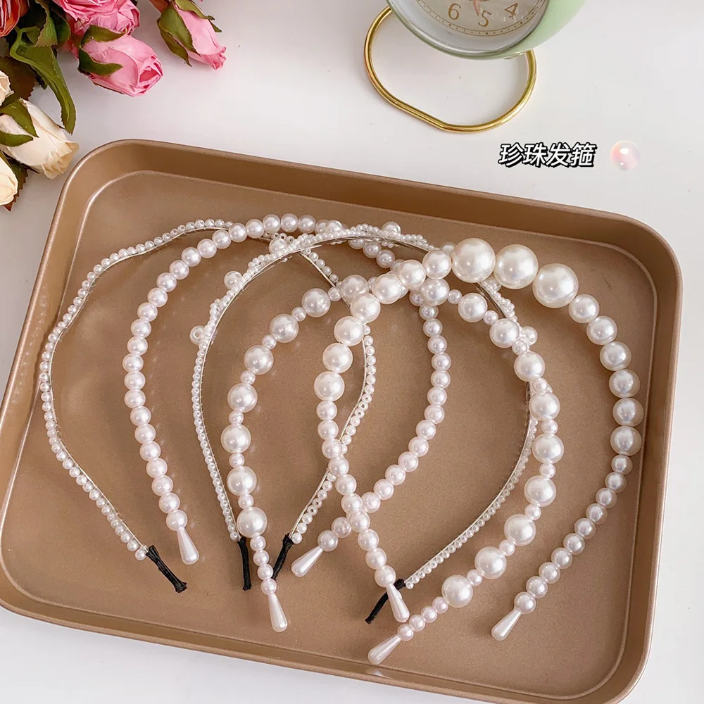 Simple Full Pearls Women Hairbands Sweet Headband Hair Hoops Holder Ornament Head Band Lady Girl Elegant Hair Accessories 
Simple Full Pearls Women Hairbands Sweet Headband Hair Hoops Holder Ornament Head Band Lady Girl Elegant Hair Accessories