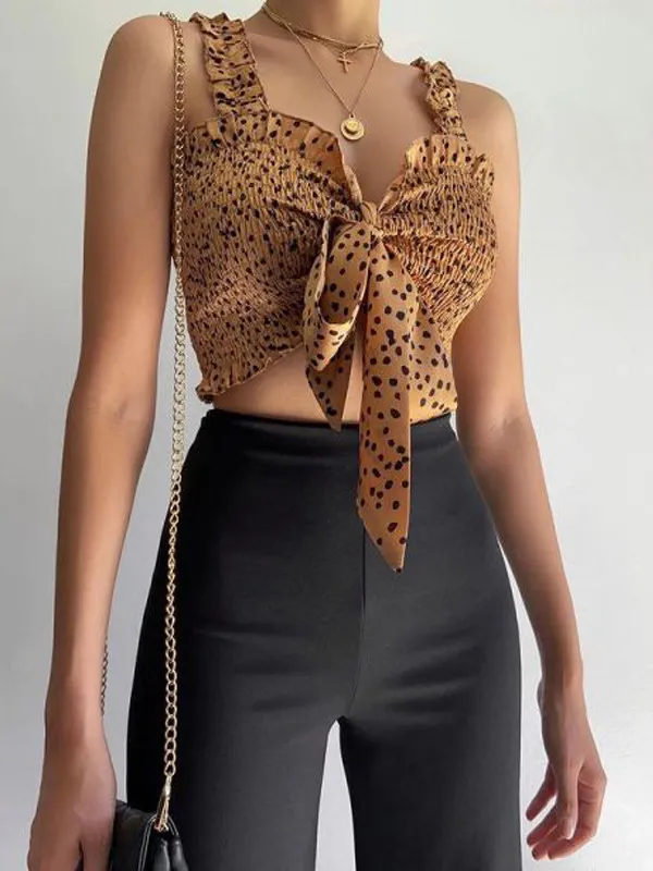 Женские кружевные укороченные топы с оборками, шикарные женские майки с бантом, майка в горошек с оборками на бретелях, летняя пикантная майка с открытой передней завязкой
Женские кружевные укороченные топы с оборками, шикарные женские майки с бантом, майка в горошек с оборками на бретелях, летняя пикантная майка с открытой передней завязкой