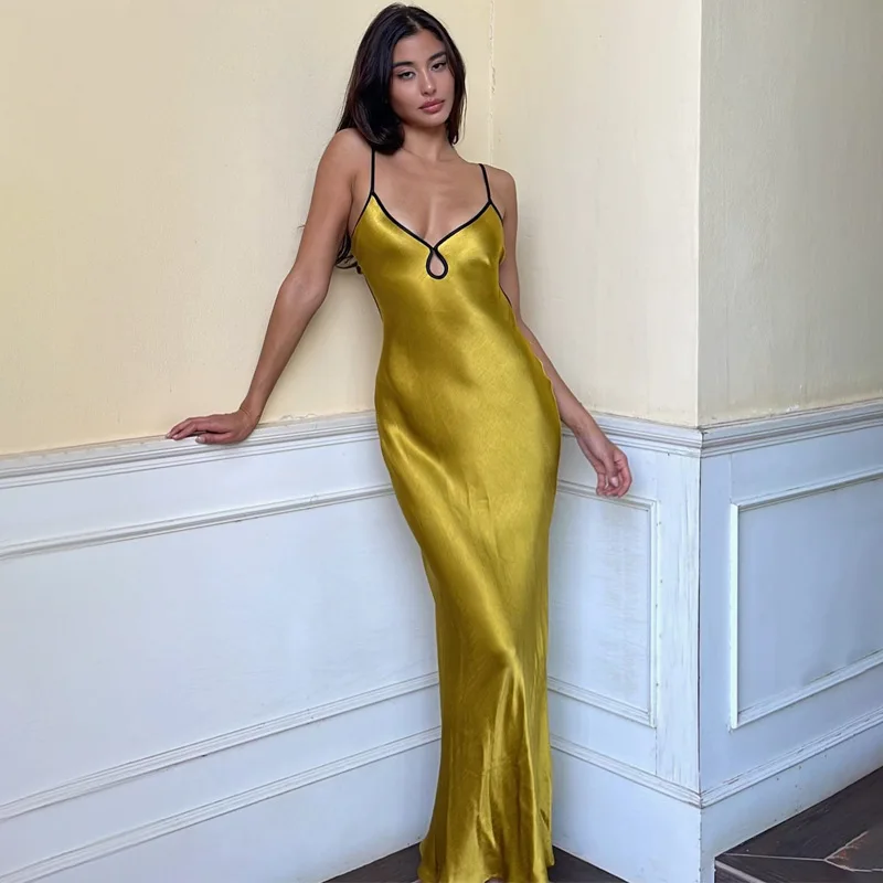 2023 Women Chiffon Hollow Out Sexy Clothes Backless Lace Up Bodycon Thin Shoulder Strap Midi Dress Outfits Holiday Party Club
2023 Women Chiffon Hollow Out Sexy Clothes Backless Lace Up Bodycon Thin Shoulder Strap Midi Dress Outfits Holiday Party Club