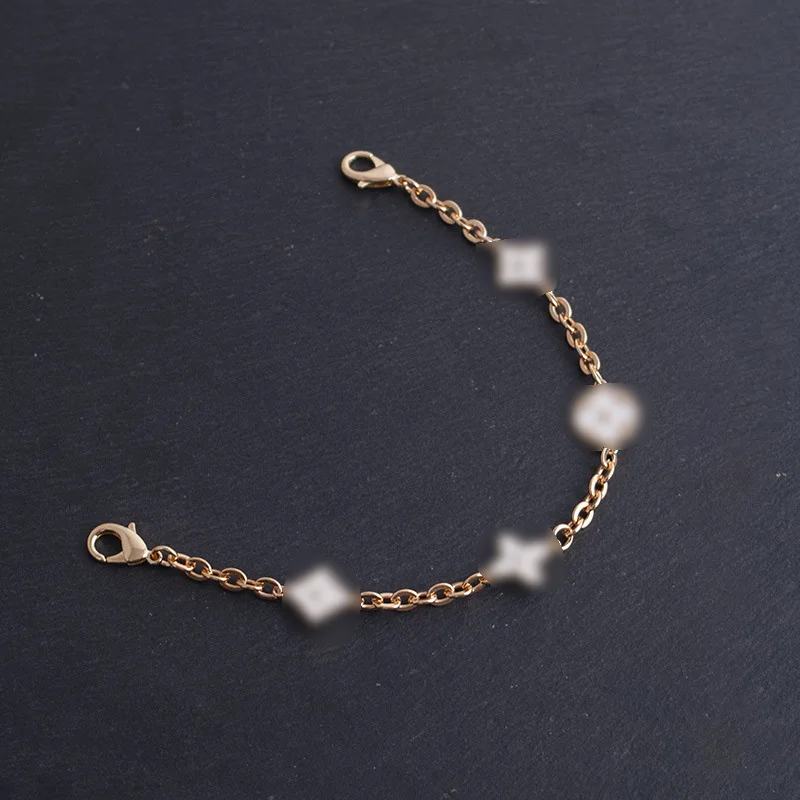 OBag Packet Chain Transformation Bag Extension Chain Armpit Short Shoulder Girdle Pearl Extension Bag Belt Accessories Travel
OBag Packet Chain Transformation Bag Extension Chain Armpit Short Shoulder Girdle Pearl Extension Bag Belt Accessories Travel