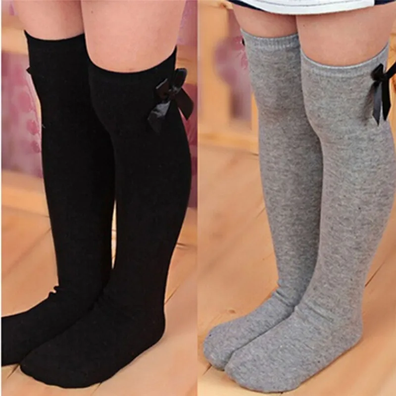 Kids Warm Winter Knee High Stockings Christmas Girls Striped Boot Bowknot Stocking White Black Gray Xmas Gifts Stocking
Kids Warm Winter Knee High Stockings Christmas Girls Striped Boot Bowknot Stocking White Black Gray Xmas Gifts Stocking