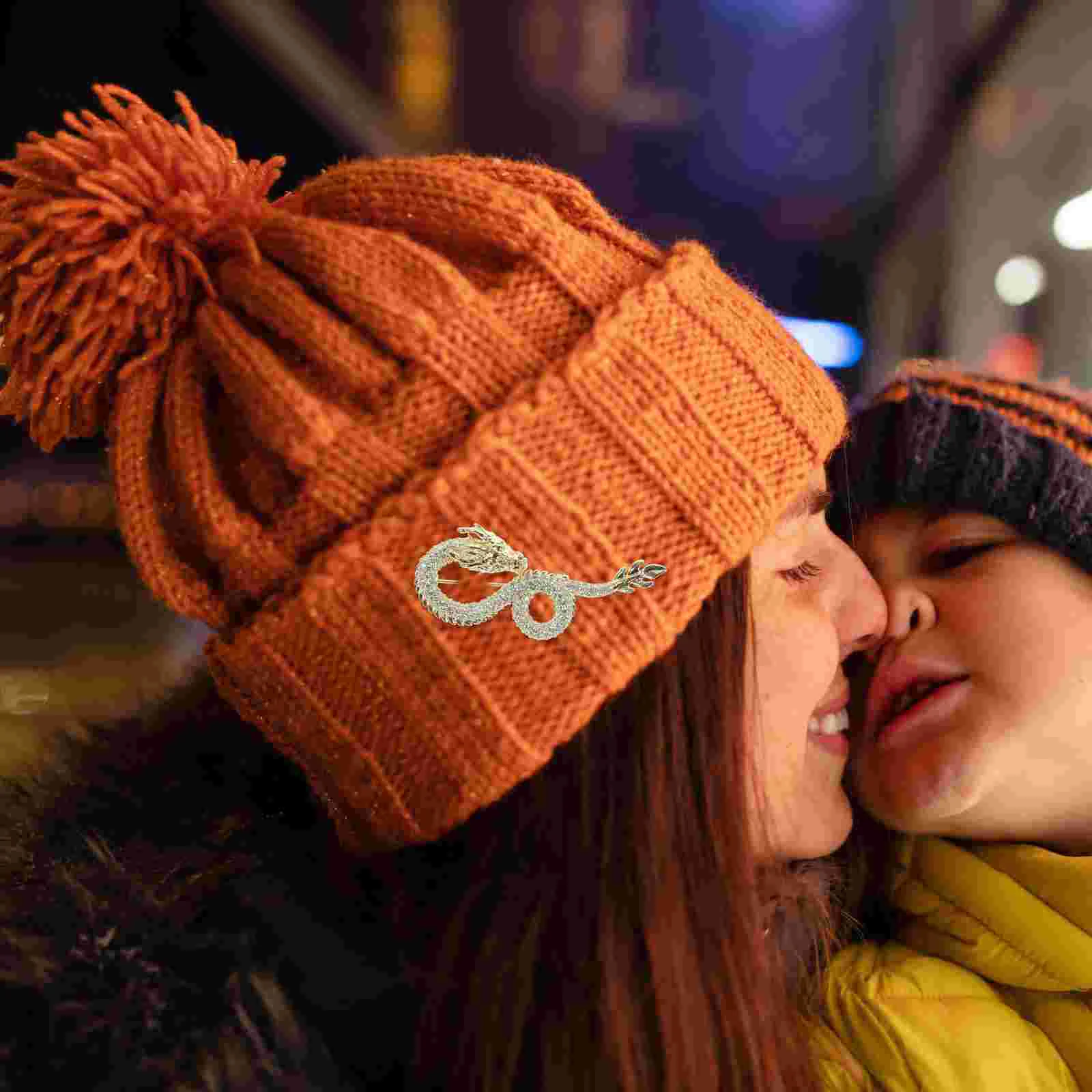 Decor Chinese Style Dragon Brooch Metal Pin Decorative Fashion Jewelry Women Suit 
Decor Chinese Style Dragon Brooch Metal Pin Decorative Fashion Jewelry Women Suit