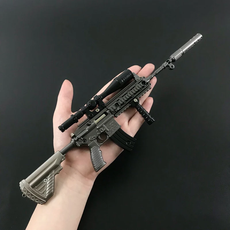 30cm Miniature Gun Model Metal Detachable Game Model Gun Adult Collection Toy Desktop Figurines Room Home Decoration Accessories 
30cm Miniature Gun Model Metal Detachable Game Model Gun Adult Collection Toy Desktop Figurines Room Home Decoration Accessories