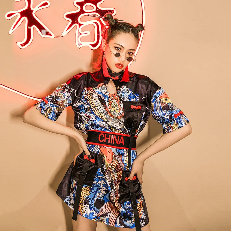 Goth Hip-hop Dress Women Chinese Style Dragon Print Sexy Gogo Dress Short Sleeves High Waist Short Club Dress Chic Streetwear
Goth Hip-hop Dress Women Chinese Style Dragon Print Sexy Gogo Dress Short Sleeves High Waist Short Club Dress Chic Streetwear