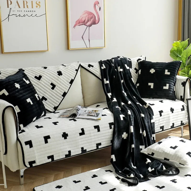 Thickened Black and White Cushion Towel Plush Non Slip Armchair Slipcover Simple Modern Grid Straight Sofa Cover
Thickened Black and White Cushion Towel Plush Non Slip Armchair Slipcover Simple Modern Grid Straight Sofa Cover