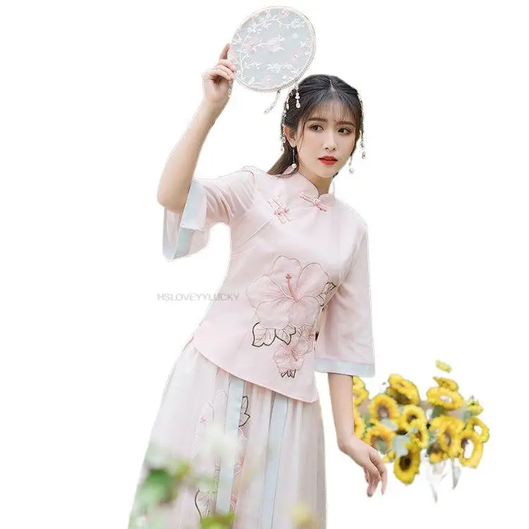 Spring New Chinese Style Women Vintage Hanfu Suit Improved Qipao Top Set Chiffon Skirt Flower Embroidery Tangsuits Dress Set
Spring New Chinese Style Women Vintage Hanfu Suit Improved Qipao Top Set Chiffon Skirt Flower Embroidery Tangsuits Dress Set