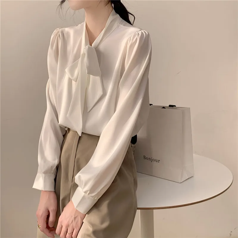 Elegant Women Shirts Casual Loose Long Sleeved Chiffon Blouses Ladies Office Work Clothes for Women Autumn Bow White Shirt Top
Elegant Women Shirts Casual Loose Long Sleeved Chiffon Blouses Ladies Office Work Clothes for Women Autumn Bow White Shirt Top