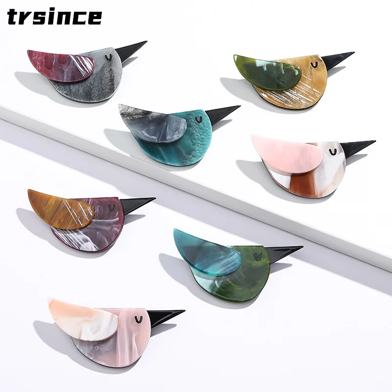 Vintage Acrylic Brooches Cute Colorful Bird Brooch Pin Badge Design Sense Jewelry Accessories for Women Broche Femme Bijoux
Vintage Acrylic Brooches Cute Colorful Bird Brooch Pin Badge Design Sense Jewelry Accessories for Women Broche Femme Bijoux