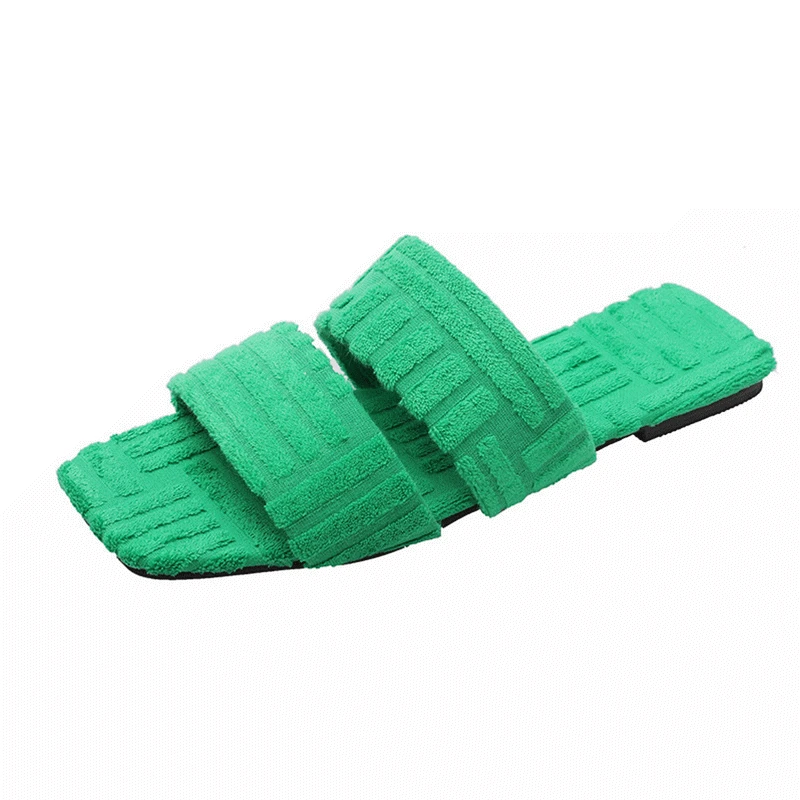 Women's New Luxury Warm Furry Women's Shoes Embossed Cotton Drag Indoor Large Size All-match Casual Slippers
Women's New Luxury Warm Furry Women's Shoes Embossed Cotton Drag Indoor Large Size All-match Casual Slippers