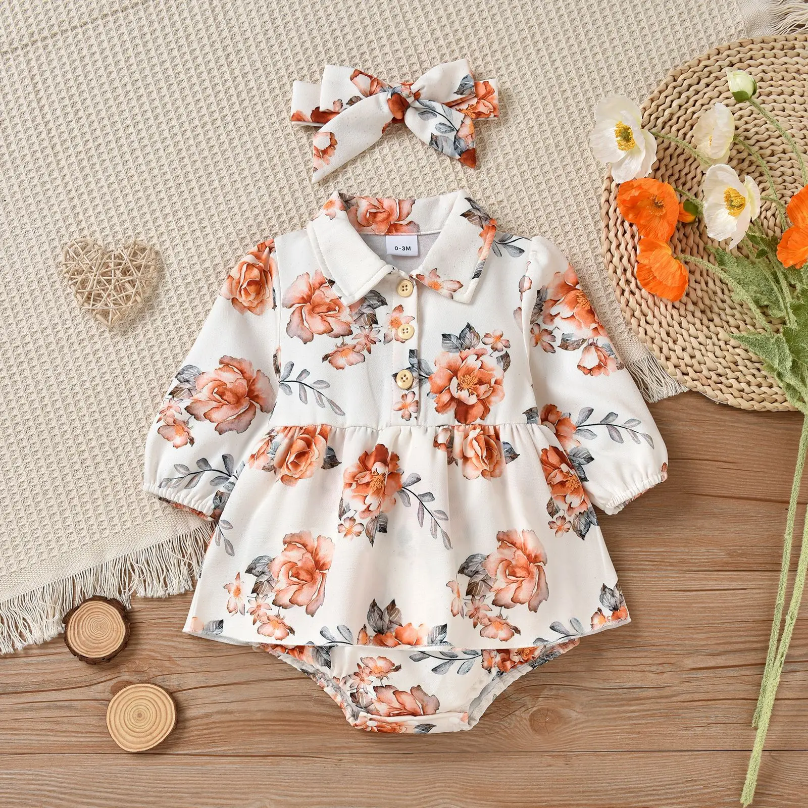 Newborn Baby Girl Clothes Long Sleeve Lapel Romper Headband Flower Print Princess Style Dress Infant Jumpsuit Clothing
Newborn Baby Girl Clothes Long Sleeve Lapel Romper Headband Flower Print Princess Style Dress Infant Jumpsuit Clothing