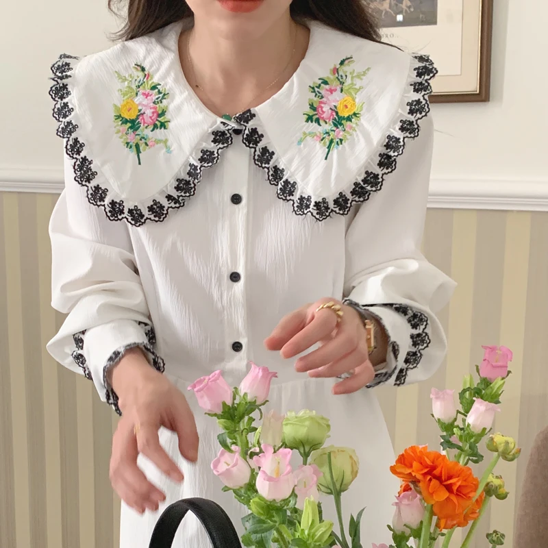 Heavy Industry French Retro Temperament Doll Collar Embroidered Flower Decoration Slim Slim Dress
Heavy Industry French Retro Temperament Doll Collar Embroidered Flower Decoration Slim Slim Dress