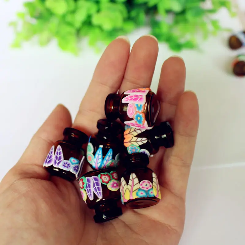 50pcs/Pack 2ml Mini Polymer Clay Essential Oil Bottle DIY Jewelry Glass Pendant Wishing Bottles Vials With Natural Wood Cork
50pcs/Pack 2ml Mini Polymer Clay Essential Oil Bottle DIY Jewelry Glass Pendant Wishing Bottles Vials With Natural Wood Cork