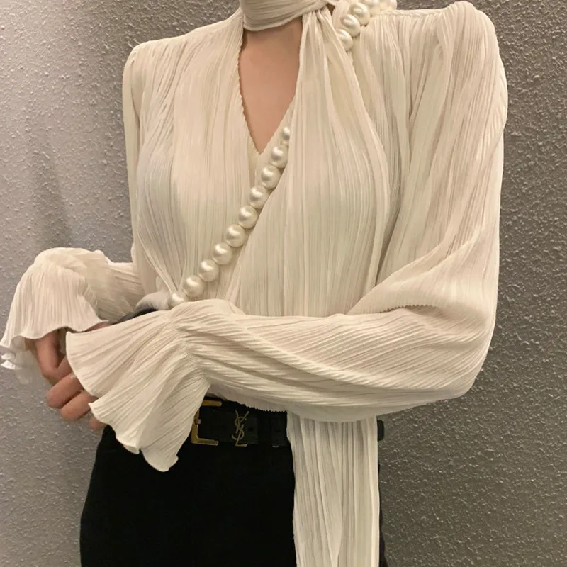 French Elegant Blouses Summer Chic V-neck Scarf Tie Loose Tops Ladies Long Flare Sleeve Chic Pleated Shirt
French Elegant Blouses Summer Chic V-neck Scarf Tie Loose Tops Ladies Long Flare Sleeve Chic Pleated Shirt