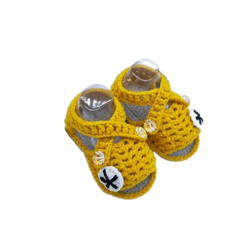 QYFLYXUESpring and Autumn Style 0-1 Year Old Baby Walking Shoes Soft-soled Princess Shoes Breathable Baby Shoes
QYFLYXUESpring and Autumn Style 0-1 Year Old Baby Walking Shoes Soft-soled Princess Shoes Breathable Baby Shoes