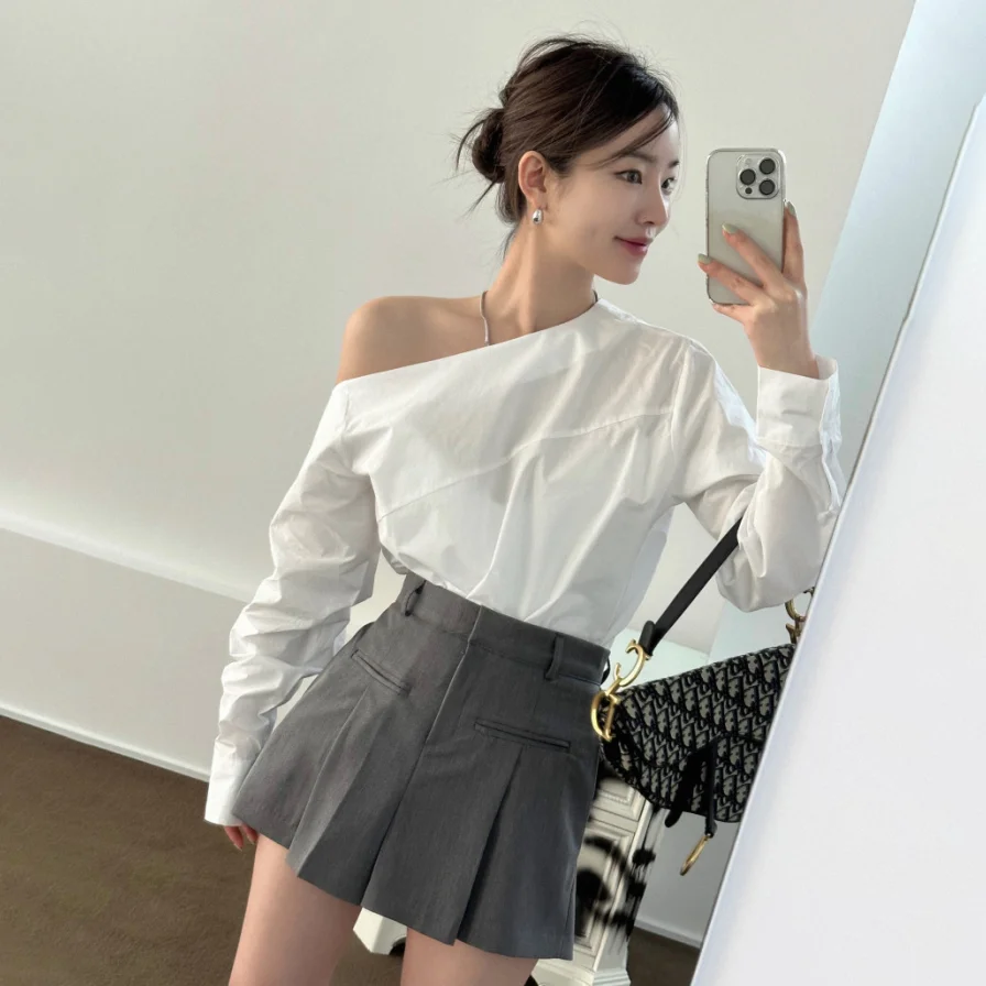 Fashion 2 Piece Sets Womens Outfits Female Girls Summer Clothing for Women Casual Asymmetric Off Shoulder Sexy Tops and shorts 2
Fashion 2 Piece Sets Womens Outfits Female Girls Summer Clothing for Women Casual Asymmetric Off Shoulder Sexy Tops and shorts 2