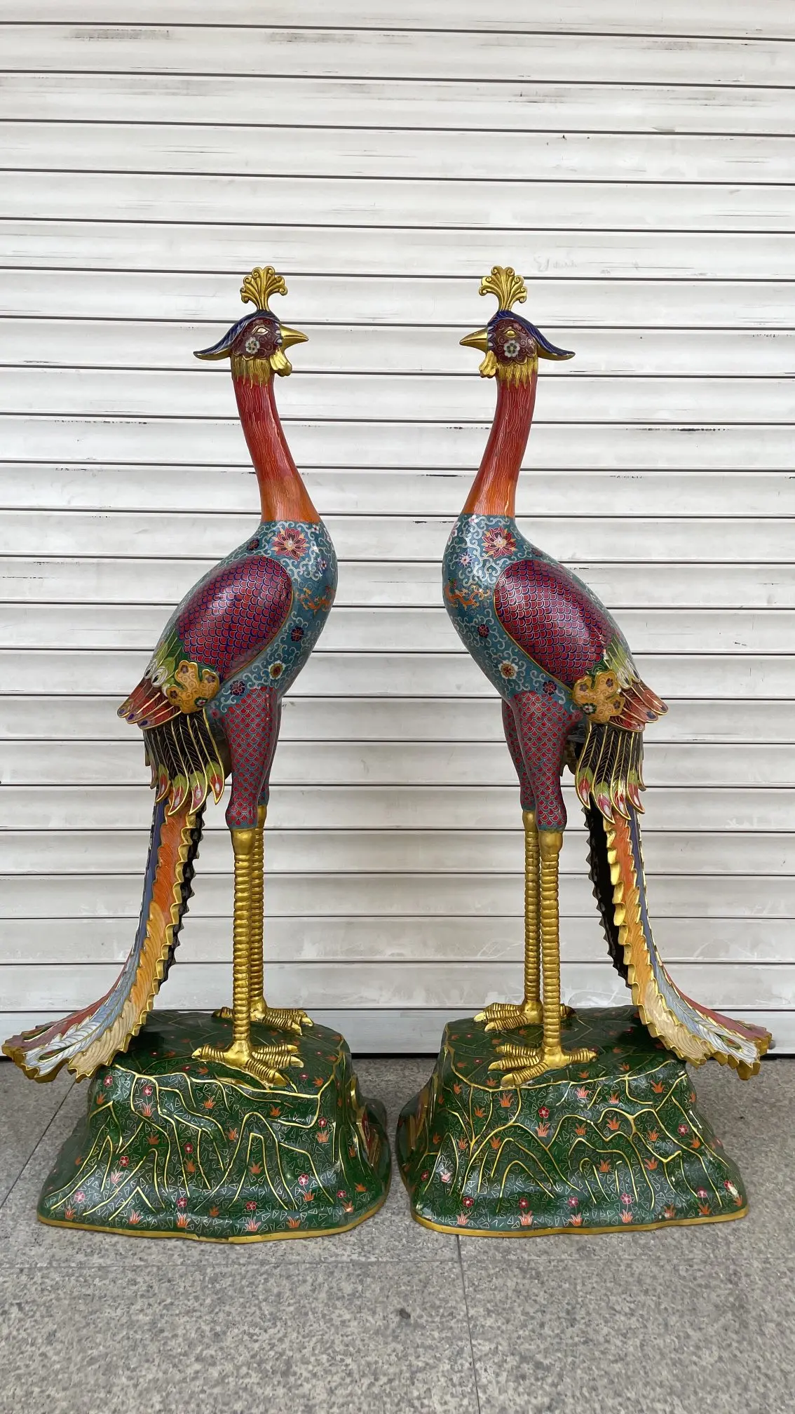 49"Tibet Temple Collection Old Bronze Cloisonne Enamel Phoenix Mythical Animals A pair Amass wealth Ornaments Town house 
49"Tibet Temple Collection Old Bronze Cloisonne Enamel Phoenix Mythical Animals A pair Amass wealth Ornaments Town house