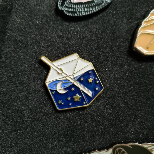 Звездная молочная эмалированная Шпилька, шпильки, подарок на день рождения для нее, металлическая эмалированная шпилька
Звездная молочная эмалированная Шпилька, шпильки, подарок на день рождения для нее, металлическая эмалированная шпилька