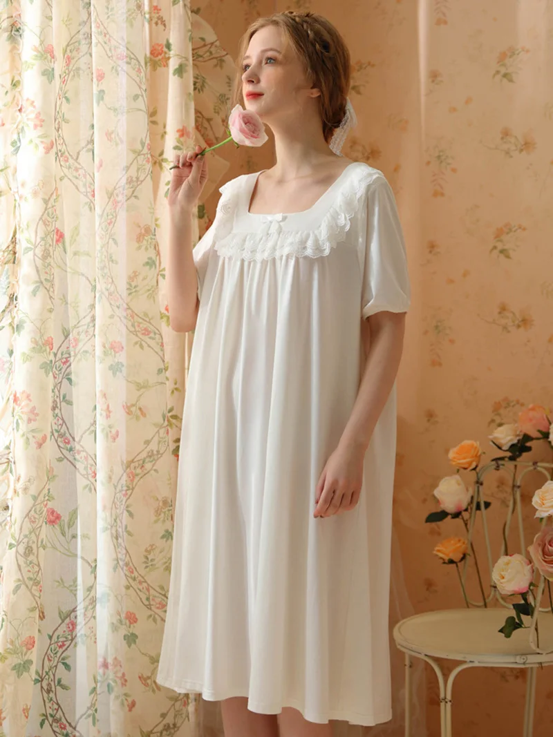 2023 Summer New Ruffles Backless Princess Pajama Night Dress Short Sleeve Cotton Victorian Sweet Lolita Loose Women's Nightgown
2023 Summer New Ruffles Backless Princess Pajama Night Dress Short Sleeve Cotton Victorian Sweet Lolita Loose Women's Nightgown