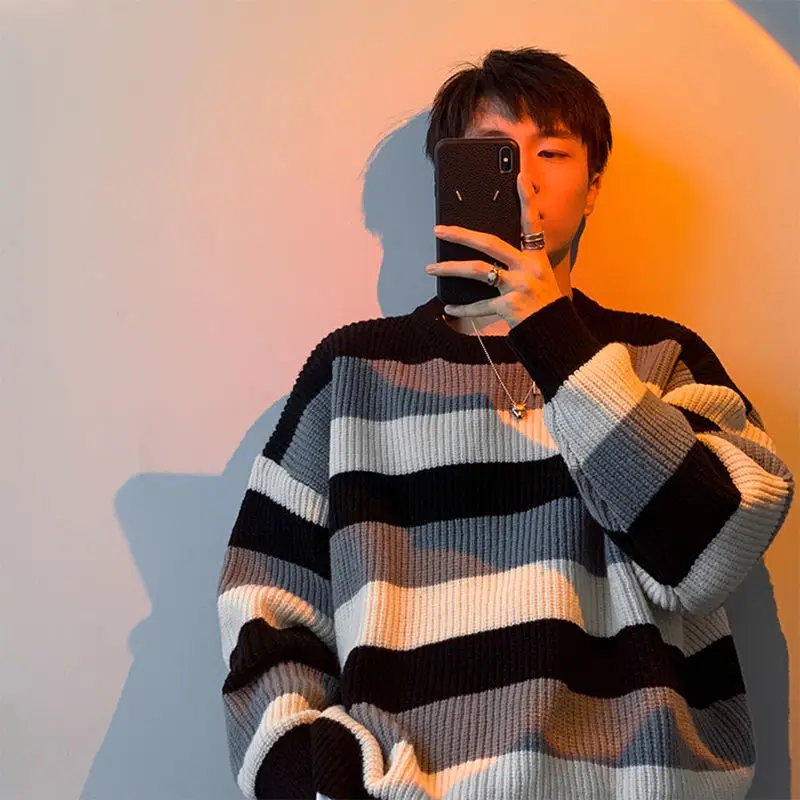 Autumn and Winter New Contrast Color Stitching Round Neck Pullover Loose Simple Striped Printed Sweater Sweater
Autumn and Winter New Contrast Color Stitching Round Neck Pullover Loose Simple Striped Printed Sweater Sweater
