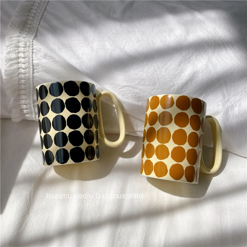 Vintage Polka Dot Porcelain Coffee Mug French Large Capacity High-Temperature Coffee Morning Tea Cup Couple's Water Cup
Vintage Polka Dot Porcelain Coffee Mug French Large Capacity High-Temperature Coffee Morning Tea Cup Couple's Water Cup