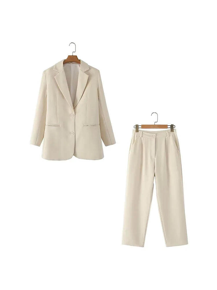 Женский комплект из 2 предметов, новый модный однотонный однобортный Повседневный Блейзер, пальто с длинным рукавом, женская верхняя одежда, шикарный + брюки, женский костюм
Женский комплект из 2 предметов, новый модный однотонный однобортный Повседневный Блейзер, пальто с длинным рукавом, женская верхняя одежда, шикарный + брюки, женский костюм