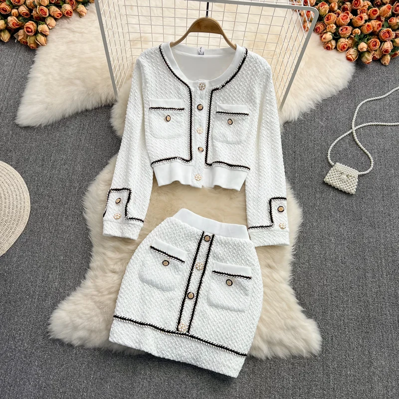 2022 New Spring Fashion Casual 2 Piece Set Women Short Cardigan Coat Crop Top & Mini Skirts Sets Small Fragrance Two Piece Suits
2022 New Spring Fashion Casual 2 Piece Set Women Short Cardigan Coat Crop Top & Mini Skirts Sets Small Fragrance Two Piece Suits