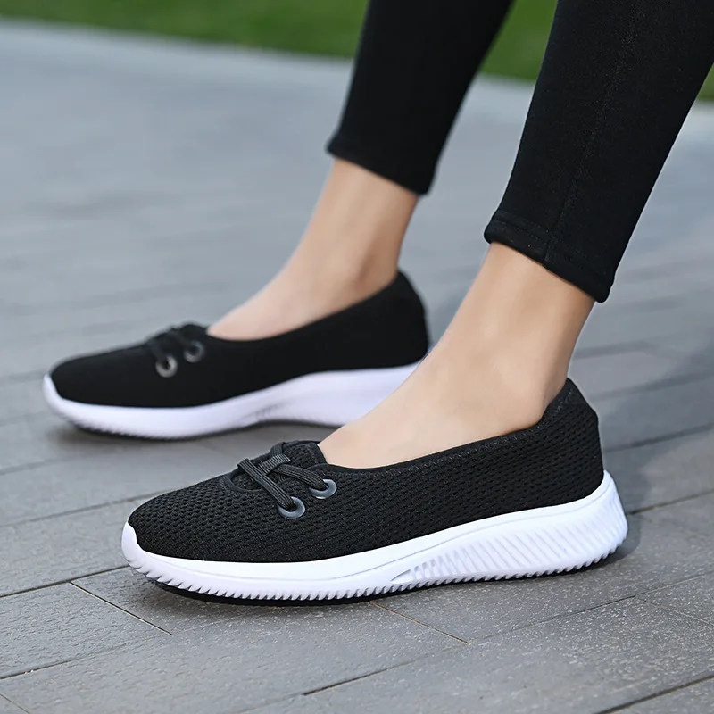 Туфли женские на плоской подошве, дышащие сетчатые кроссовки, балетки, без застежки, лоферы, повседневная обувь, весна-осень 
Туфли женские на плоской подошве, дышащие сетчатые кроссовки, балетки, без застежки, лоферы, повседневная обувь, весна-осень