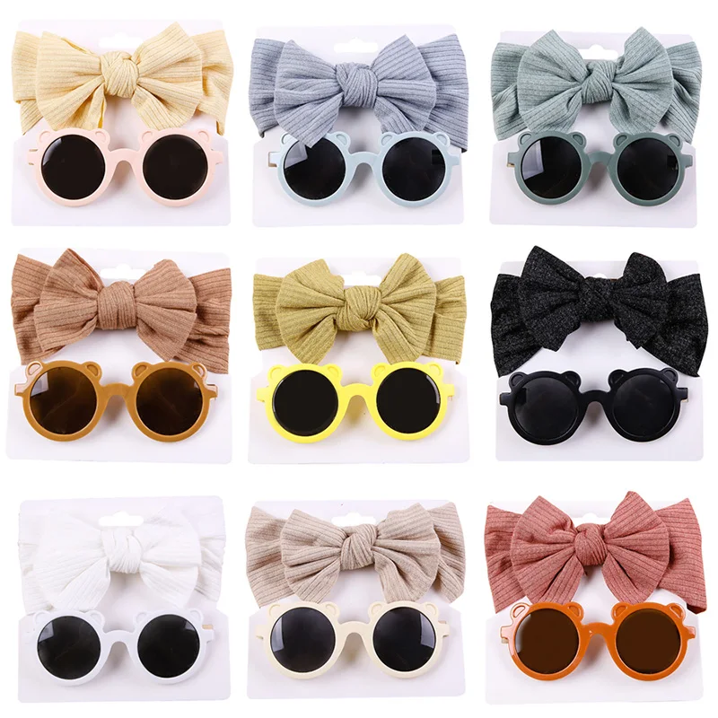 2 Pcs/pack Baby Bear Sunglasses Bow Headband Summer Infant Sun Protection Beach Hair Accessories Girls Sun Glasses Head Band Set
2 Pcs/pack Baby Bear Sunglasses Bow Headband Summer Infant Sun Protection Beach Hair Accessories Girls Sun Glasses Head Band Set
