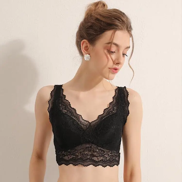 

Women 100% Natural Silk Lining with outside lace fabric Comfortable Wireless Wire Free Bandeau Bra Bralette