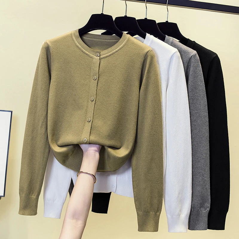 Осень-зима 2023, новый однотонный шерстяной свитер с круглым вырезом в универсальном стиле, вязаный кардиган из чистой шерсти, женское утепленное пальто
Осень-зима 2023, новый однотонный шерстяной свитер с круглым вырезом в универсальном стиле, вязаный кардиган из чистой шерсти, женское утепленное пальто