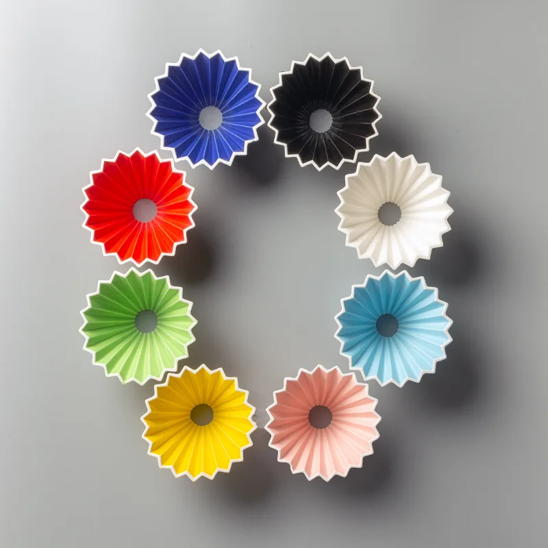 Drip Type Origami Coffee Filter Cup V60 Manual Drip Filter Funnel Ceramic Multi-color Household Cake Filter Cup عدة قهوة V60
Drip Type Origami Coffee Filter Cup V60 Manual Drip Filter Funnel Ceramic Multi-color Household Cake Filter Cup عدة قهوة V60
