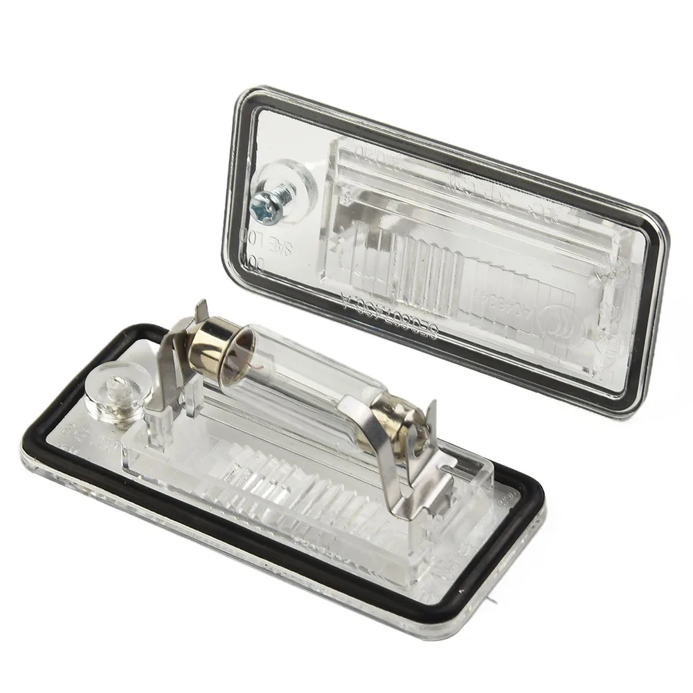2x Fit For A3 S3 A4 S4 A6 S6 A8 Left & Right Number License Plate Light Lamp Car Lights Signal Lamp Equipments Accessories
2x Fit For A3 S3 A4 S4 A6 S6 A8 Left & Right Number License Plate Light Lamp Car Lights Signal Lamp Equipments Accessories