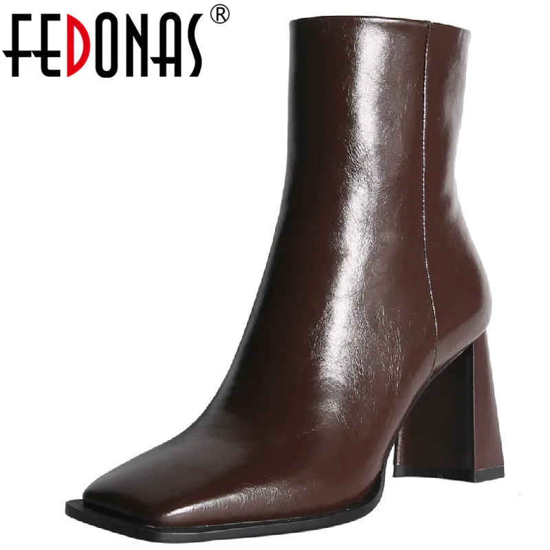 Женские ботильоны на высоком каблуке FEDONAS, осенне-зимние вечерние ботильоны из натуральной кожи с квадратным носком, офисный женский зрелый...
Женские ботильоны на высоком каблуке FEDONAS, осенне-зимние вечерние ботильоны из натуральной кожи с квадратным носком, офисный женский зрелый...