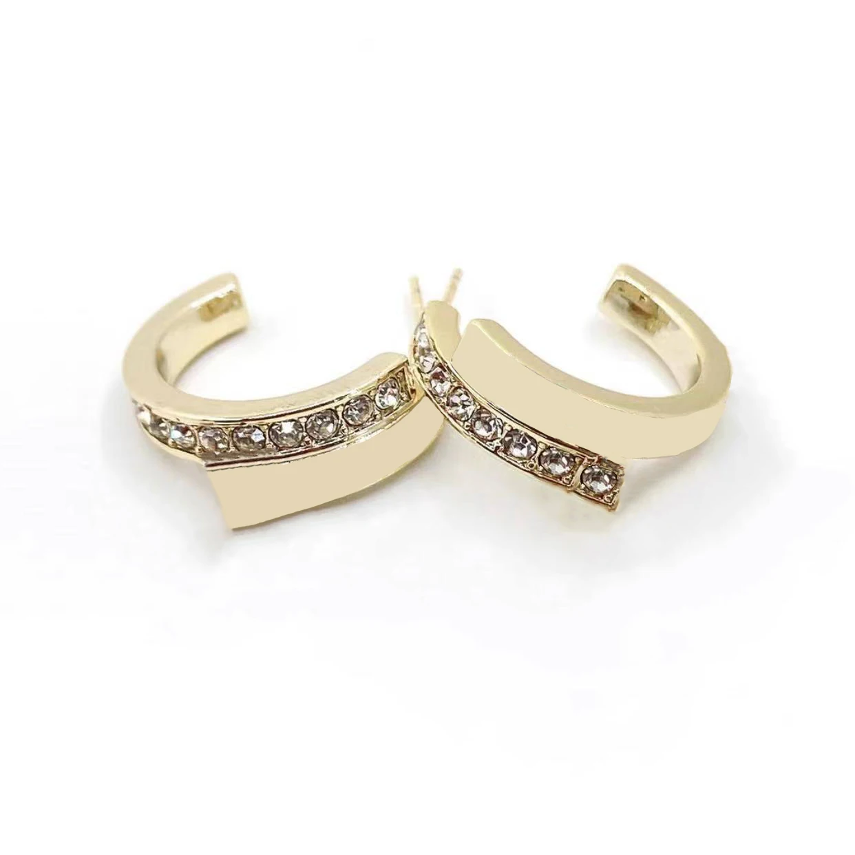 NIGO Free Shipping Women's Rhinestone Stud Earrings Accessories Jewelry #nigo89612
NIGO Free Shipping Women's Rhinestone Stud Earrings Accessories Jewelry #nigo89612