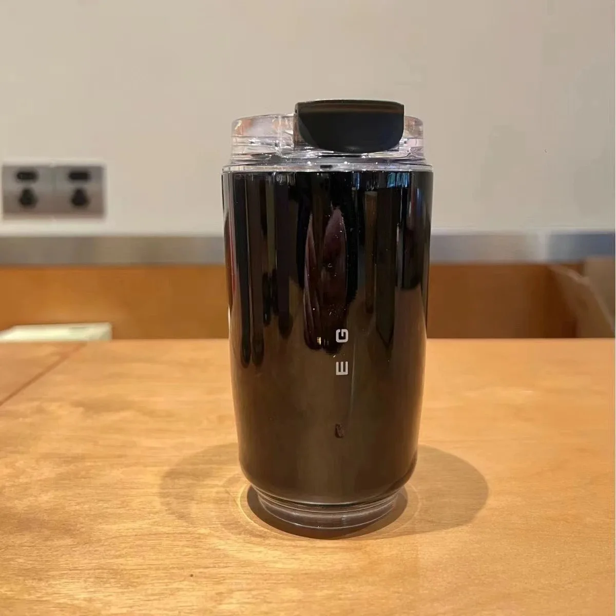 Термос из нержавеющей стали 240 мл milky white
Термос из нержавеющей стали 240 мл milky white