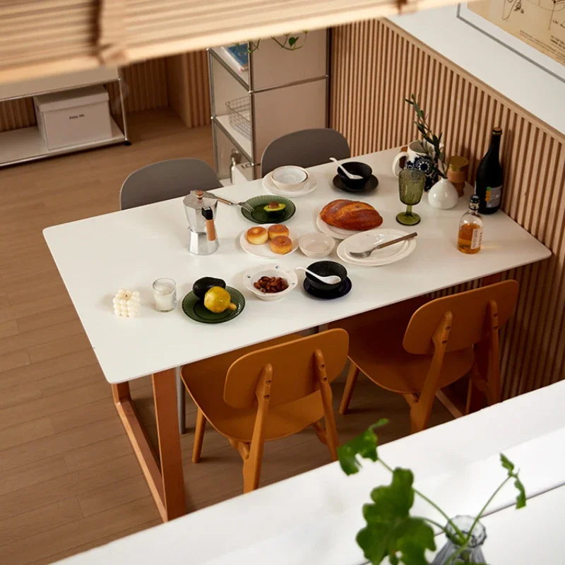 Прямоугольный один стол и четыре стула, комбинированный компактный белый обеденный стол в скандинавском стиле, стол и стул для небольшой квартиры 
Прямоугольный один стол и четыре стула, комбинированный компактный белый обеденный стол в скандинавском стиле, стол и стул для небольшой квартиры