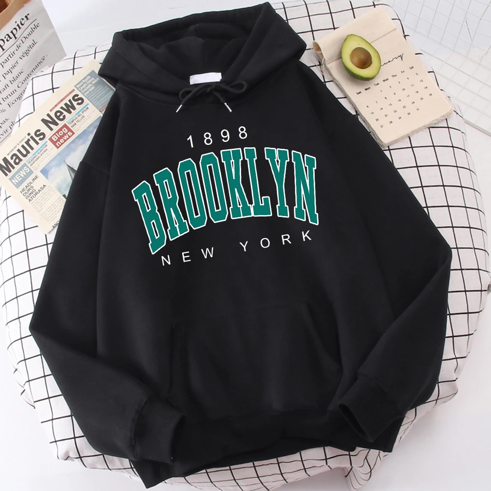 

1898 Brooklyn, New York USA City Funny Printing Males Hoody Warm Oversize Comfortable Sportwear Loose Casual Fashion Mens Hooded