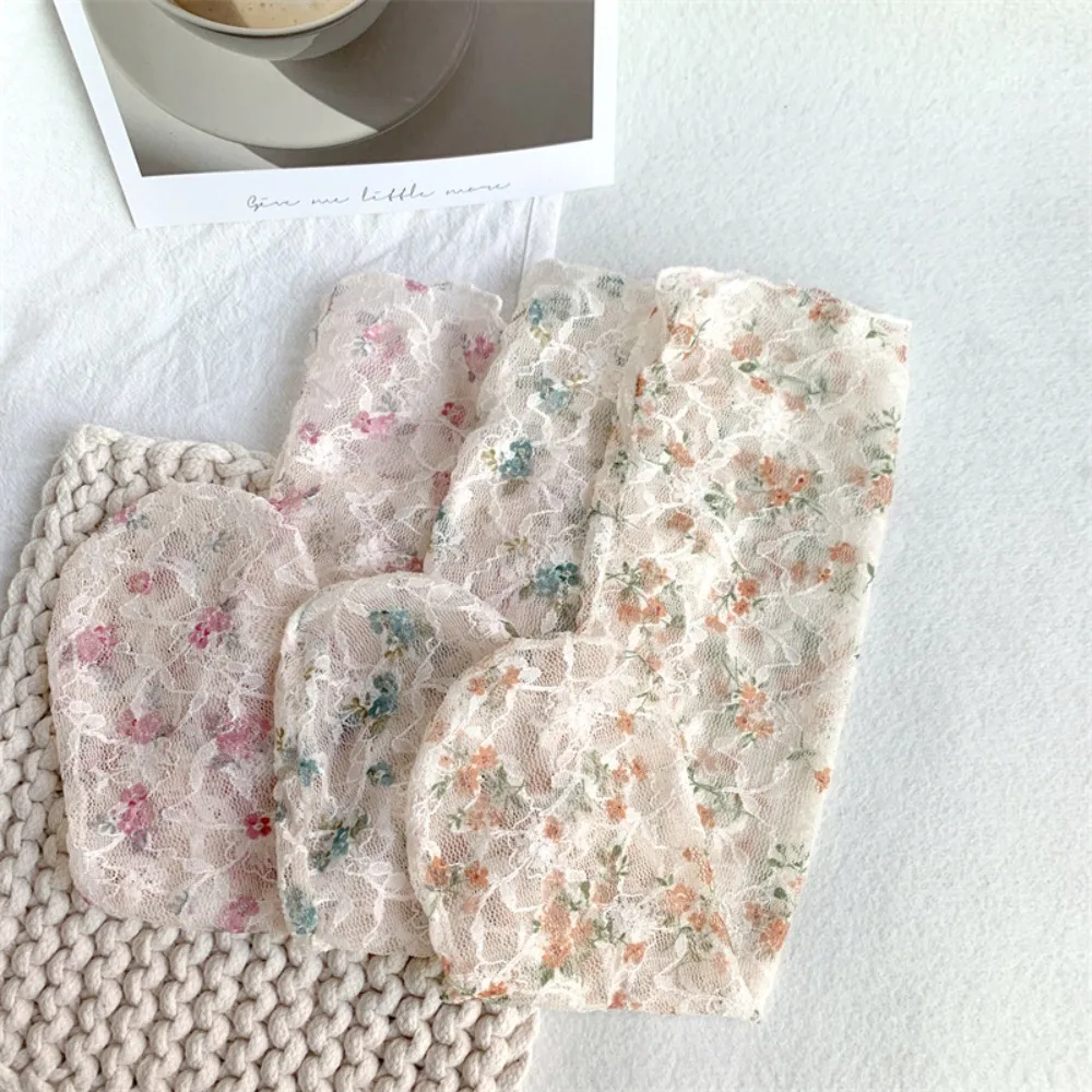 Милые тонкие кружевные носки принцессы Лолиты. Летние винтажные цветные жаккардовые носки с цветами средней длины для женщин Чулочные изделия
Милые тонкие кружевные носки принцессы Лолиты. Летние винтажные цветные жаккардовые носки с цветами средней длины для женщин Чулочные изделия