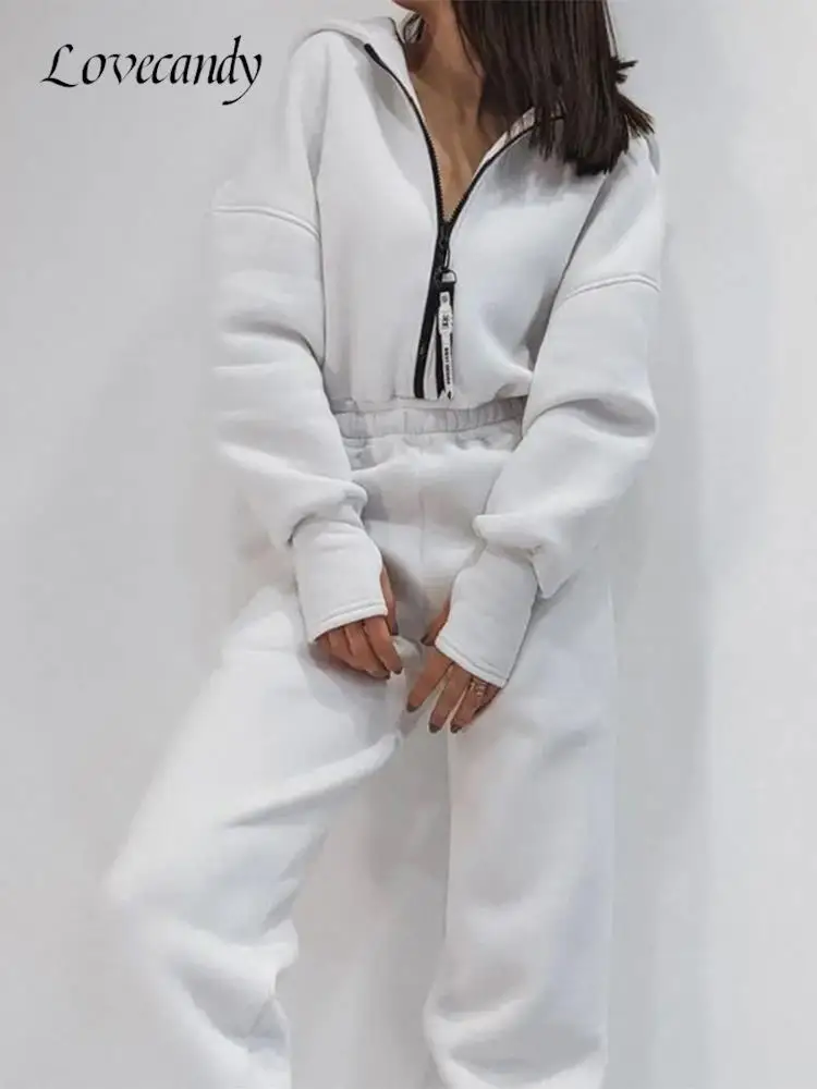 Women Casual Fleece Hoodie Sportswear Chic Long Sleeve Zipper Sweatshirt And Elastic Pant Set 2022 Autumn Winter Fashion Outfits
Women Casual Fleece Hoodie Sportswear Chic Long Sleeve Zipper Sweatshirt And Elastic Pant Set 2022 Autumn Winter Fashion Outfits
