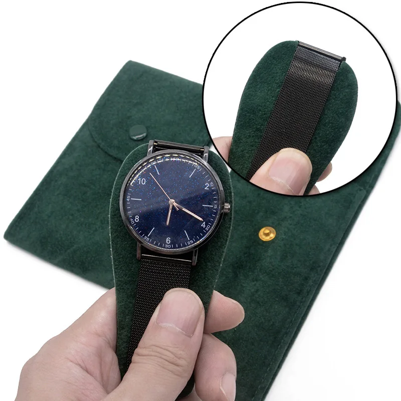 High Quality Flannelette Watch Storage Bag With Buckle Solid Color Portable Watch Cover Scratch Resistant Thickened Watch Bags
High Quality Flannelette Watch Storage Bag With Buckle Solid Color Portable Watch Cover Scratch Resistant Thickened Watch Bags