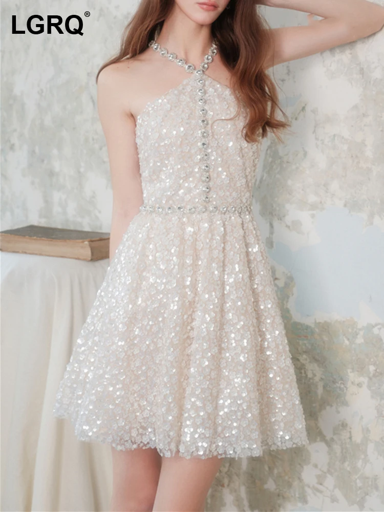 LGRQ Elegant Sequines Diamond Decorate Evening Dresses Women's Party Sleeveless High Quality Patchwork Camisole Dress Female New
LGRQ Elegant Sequines Diamond Decorate Evening Dresses Women's Party Sleeveless High Quality Patchwork Camisole Dress Female New